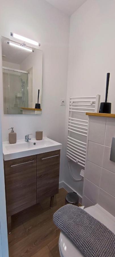 Studio Cosy Avec Parking Apartment Брест Екстериор снимка
